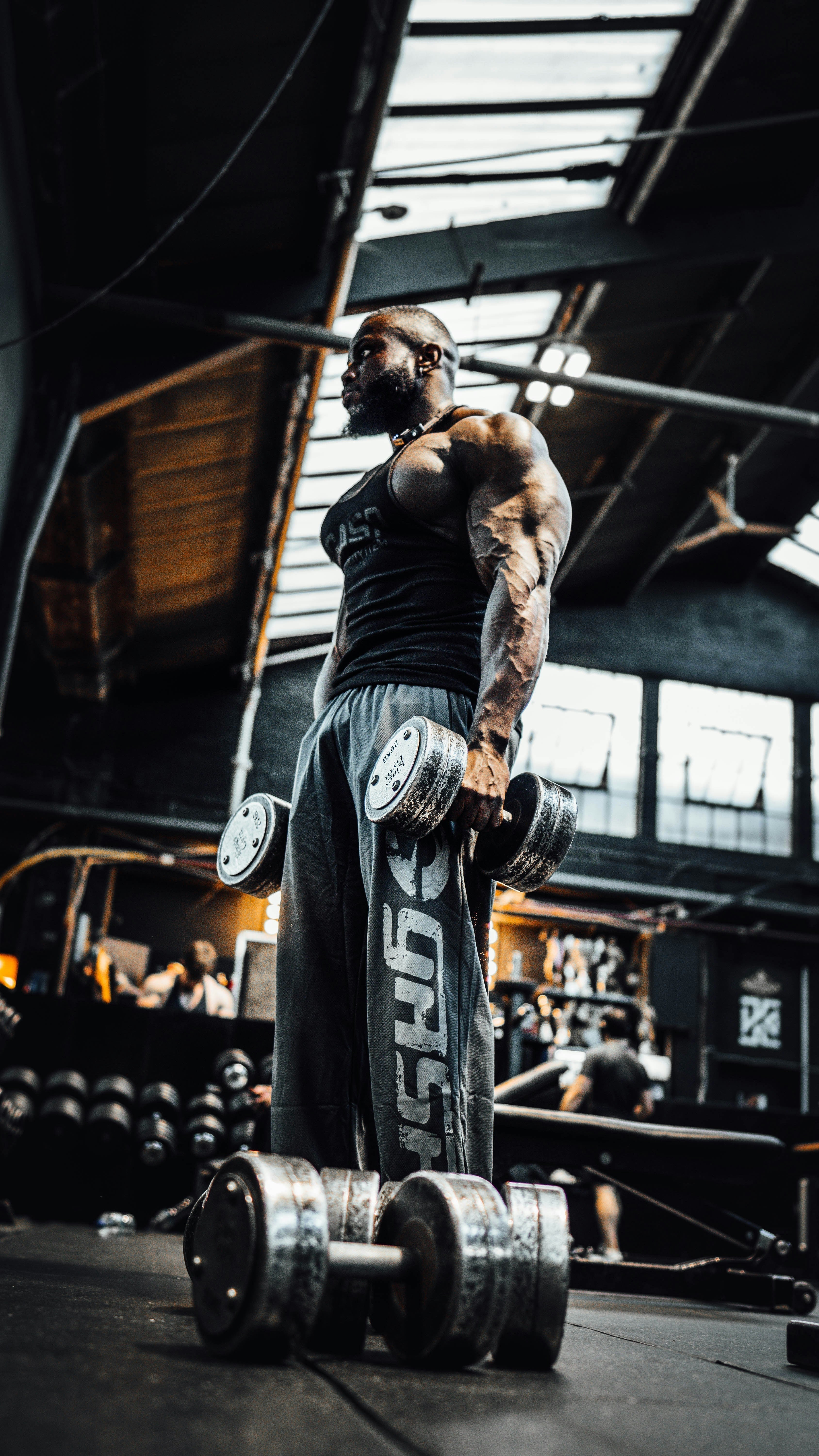 Shilajit for Exercise Performance: Strength, Fatigue, Recovery and What the Science Really Shows